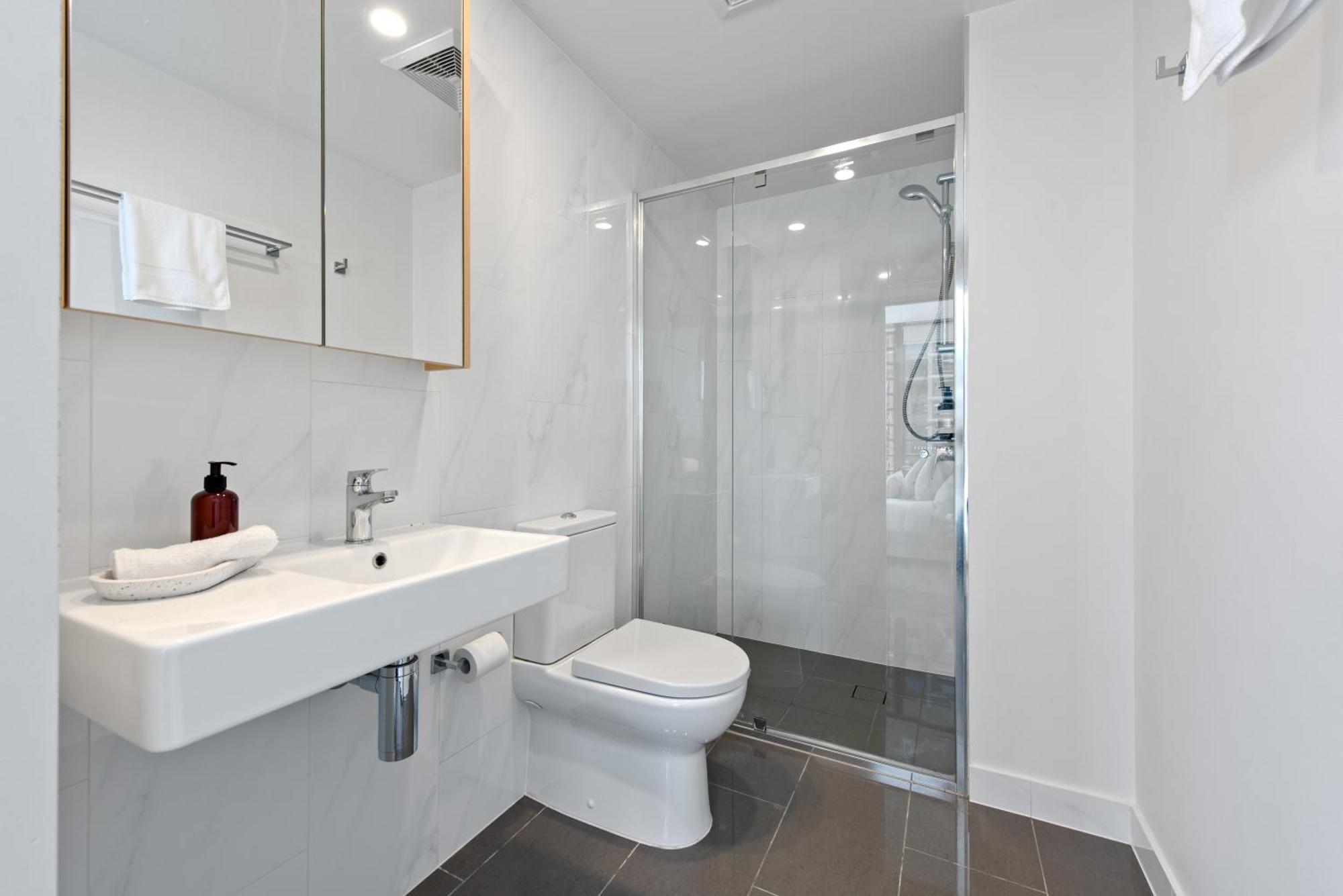 Stunning Mountain Views & Brisbane's Location Brisbane